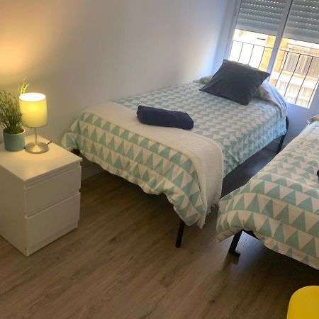 3Centro Malaga Especial Grupos Parking Gratis Daire Dış mekan fotoğraf